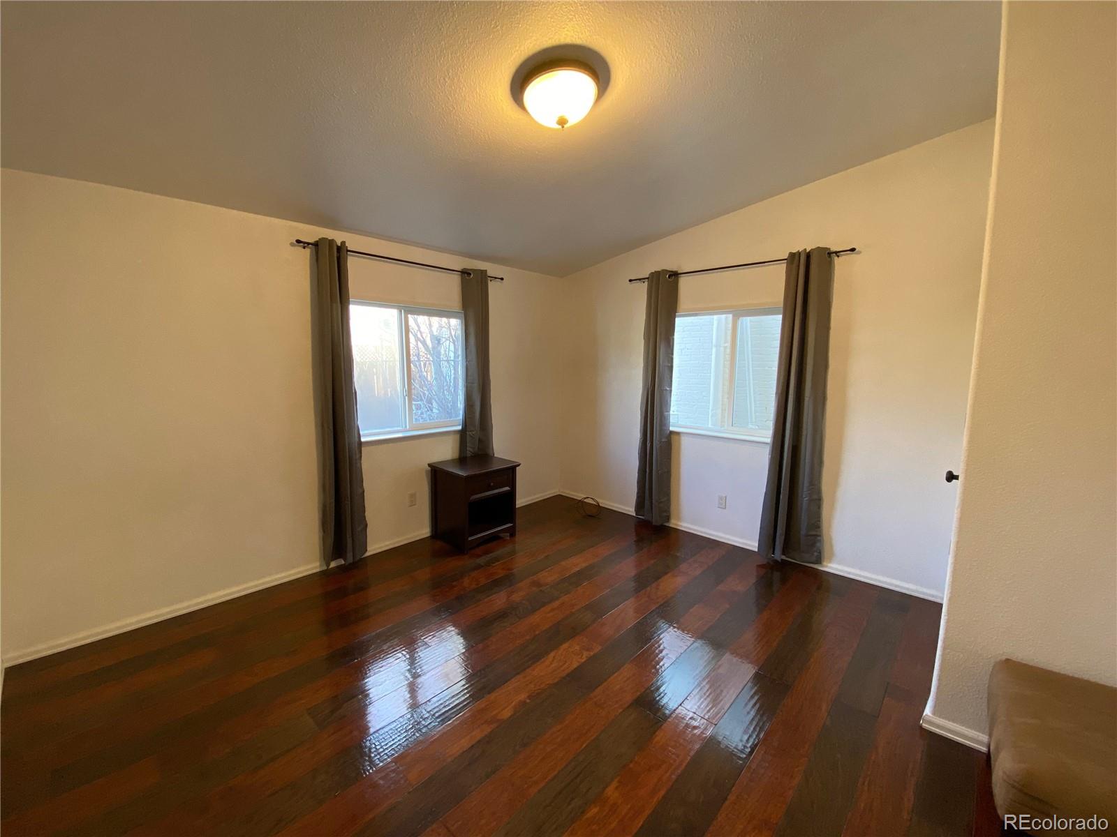 MLS Image #10 for 611 w 4th avenue,denver, Colorado