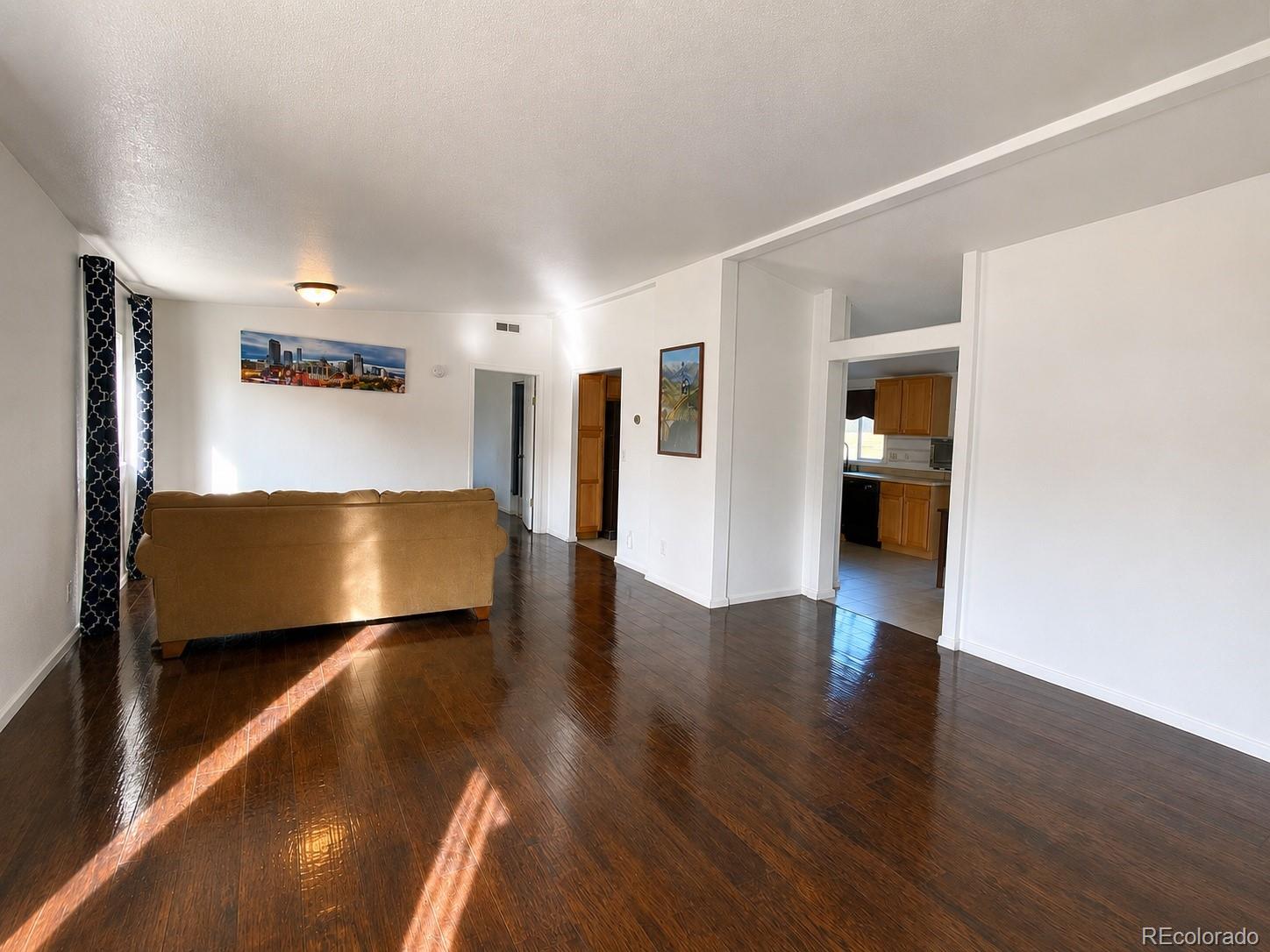 MLS Image #2 for 611 w 4th avenue,denver, Colorado