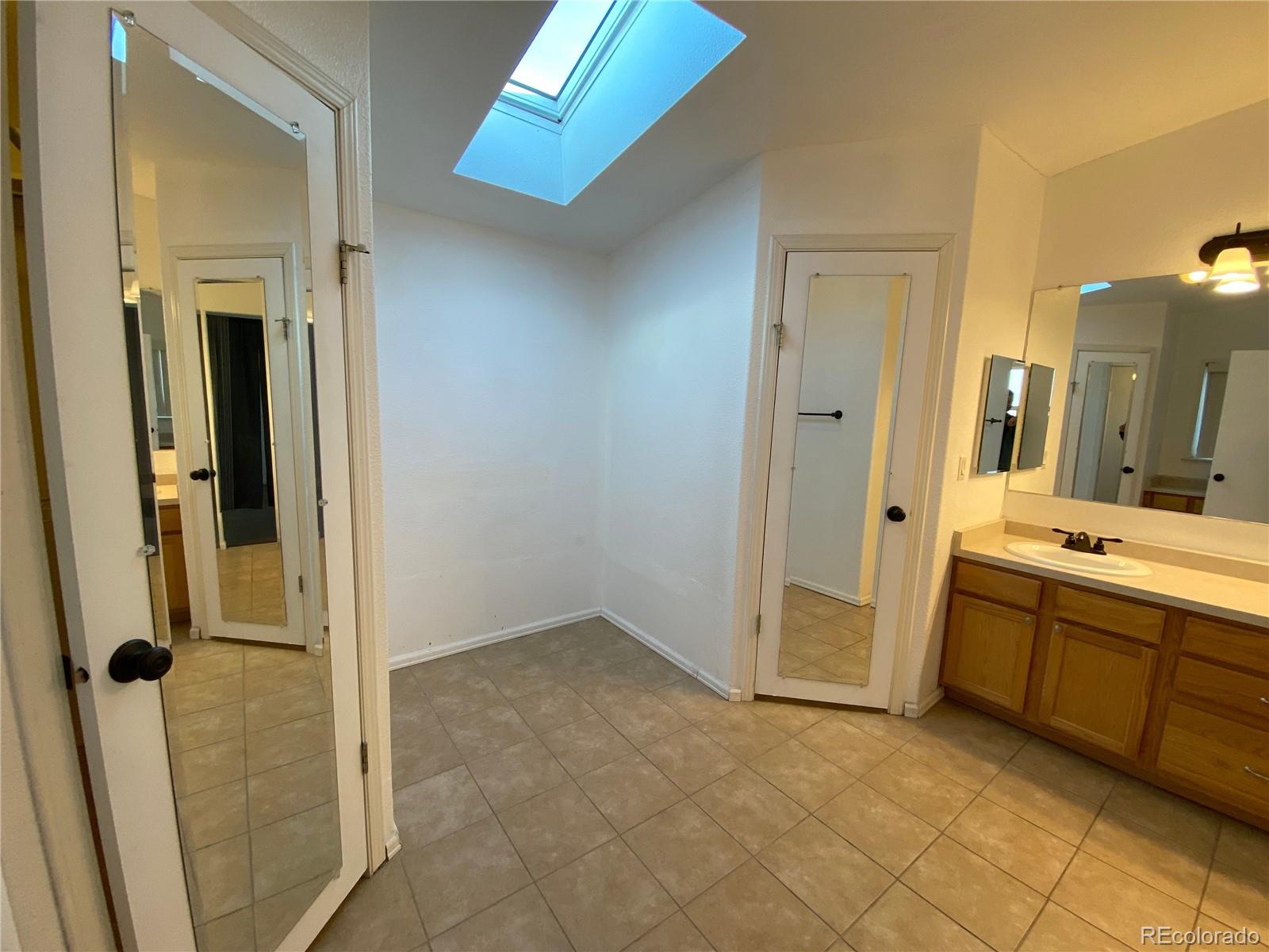 MLS Image #21 for 611 w 4th avenue,denver, Colorado