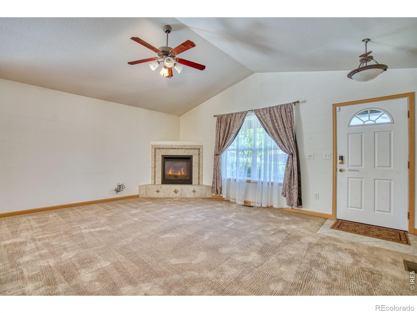 MLS Image #6 for 1384  saginaw pointe drive,windsor, Colorado