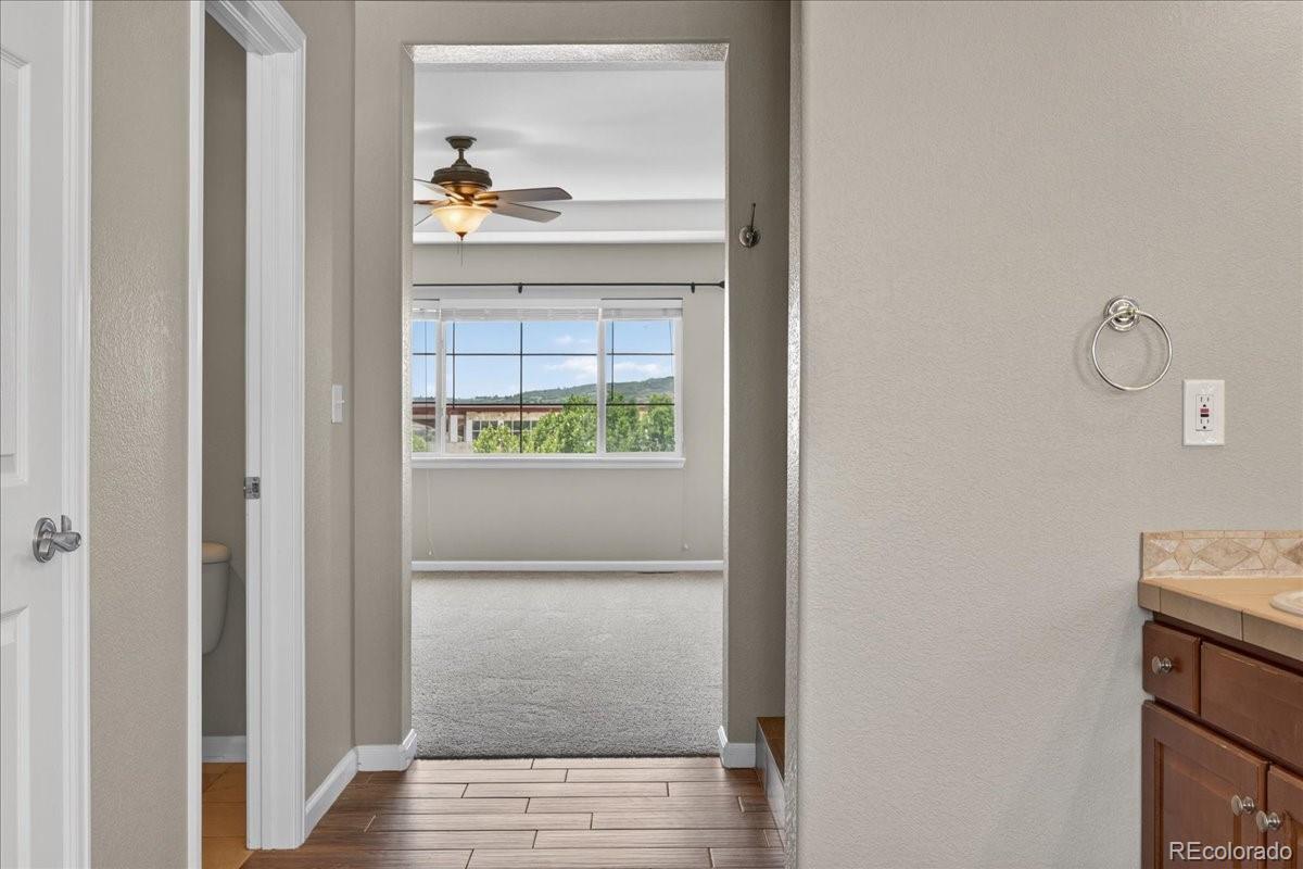 MLS Image #35 for 10543  laurelglen circle,littleton, Colorado