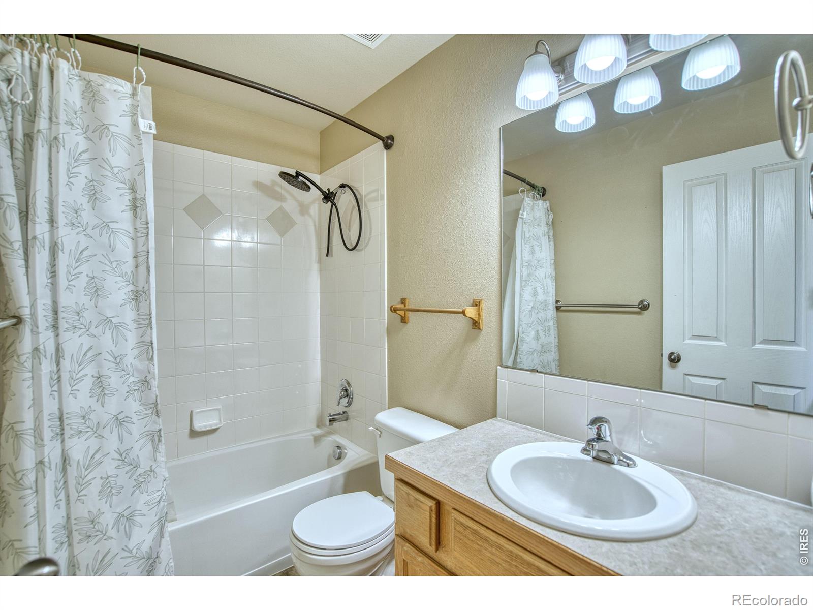 MLS Image #17 for 3374  wild west lane,wellington, Colorado