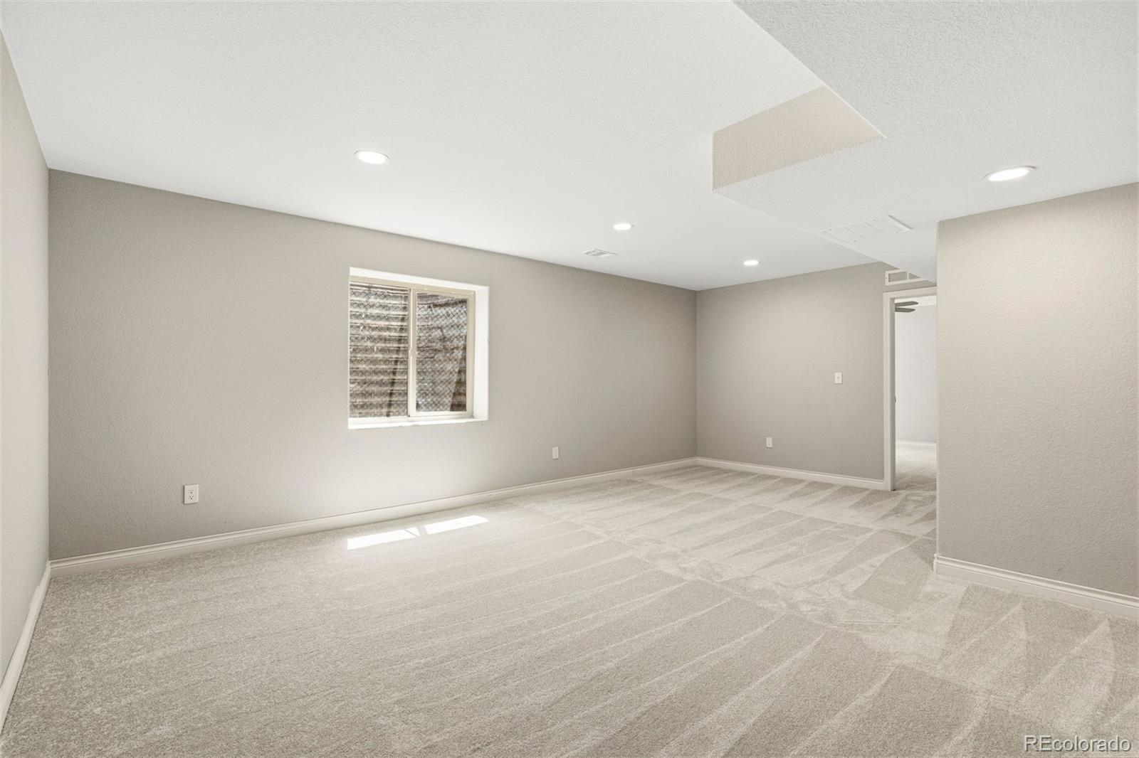 MLS Image #21 for 2055  vineyard court,windsor, Colorado