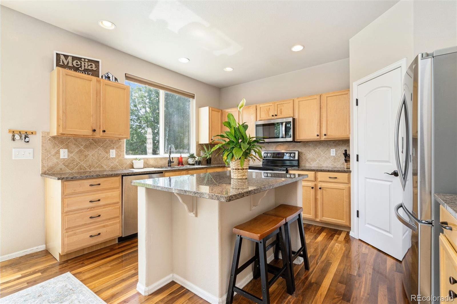 MLS Image #9 for 2055  vineyard court,windsor, Colorado
