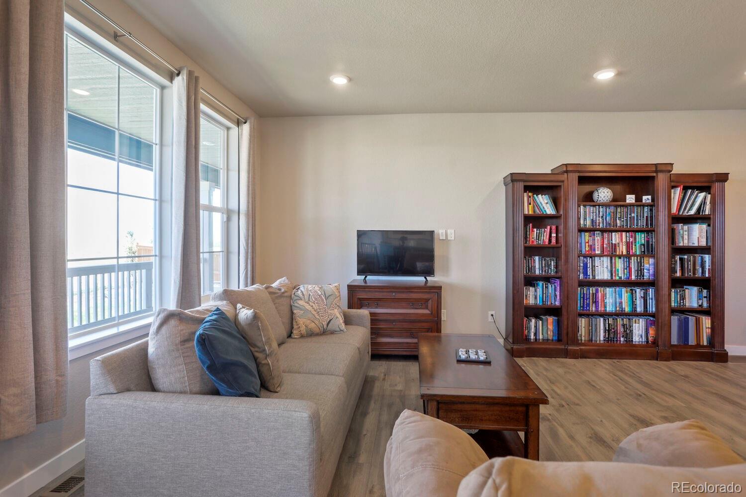 MLS Image #18 for 583  olive street,broomfield, Colorado