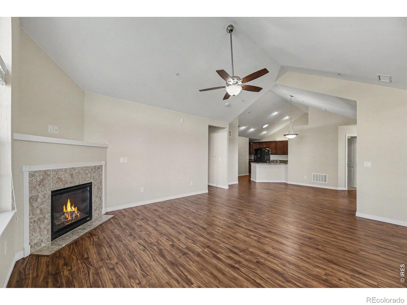 MLS Image #4 for 2387  santa fe drive,longmont, Colorado