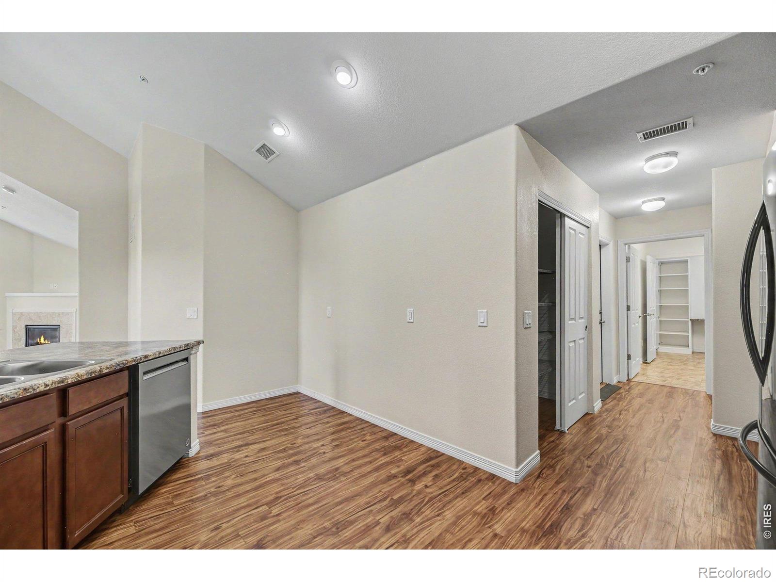 MLS Image #8 for 2387  santa fe drive,longmont, Colorado