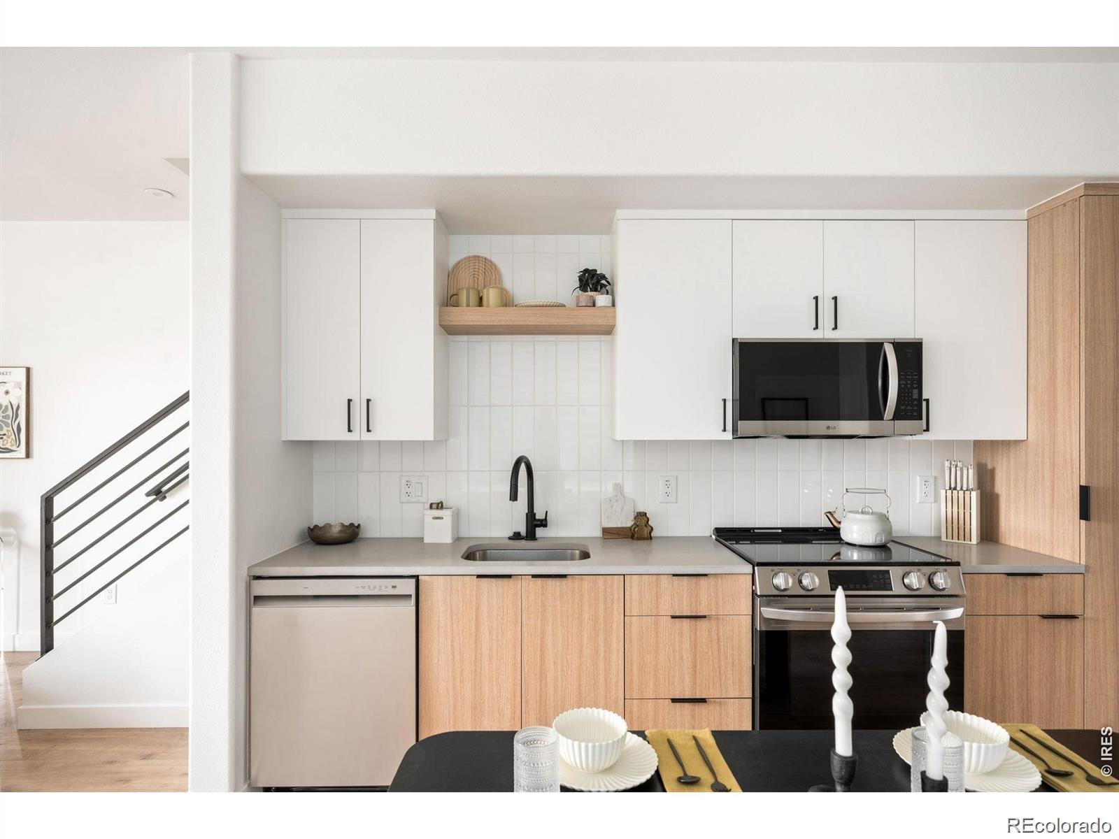 MLS Image #6 for 737  cheesman street,erie, Colorado
