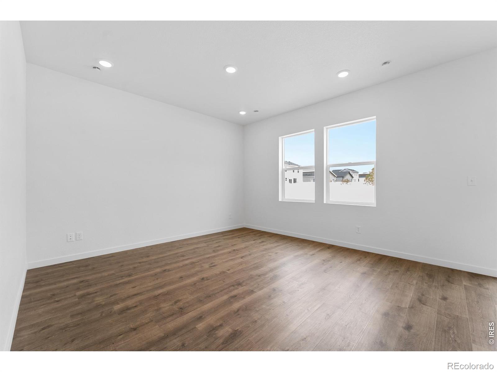 MLS Image #4 for 3916  soapstone street,evans, Colorado