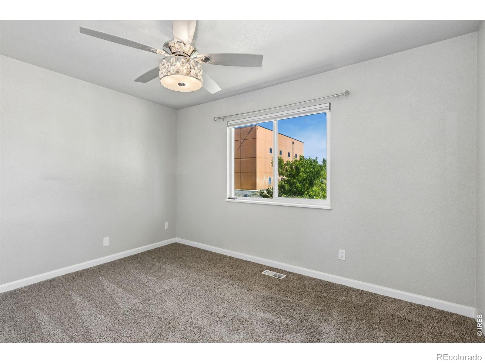 MLS Image #14 for 300 s harriet avenue,milliken, Colorado