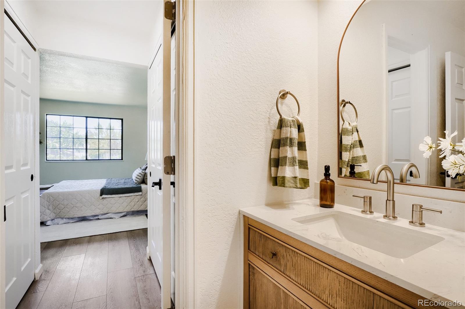 MLS Image #17 for 12662 e warren drive,aurora, Colorado