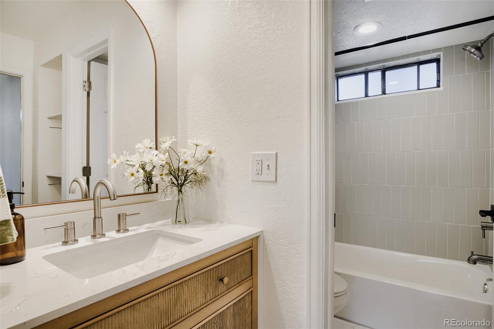 MLS Image #18 for 12662 e warren drive,aurora, Colorado