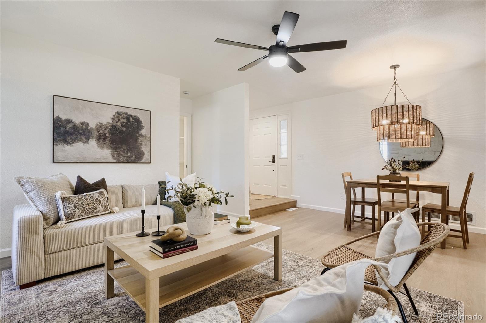 MLS Image #5 for 12662 e warren drive,aurora, Colorado