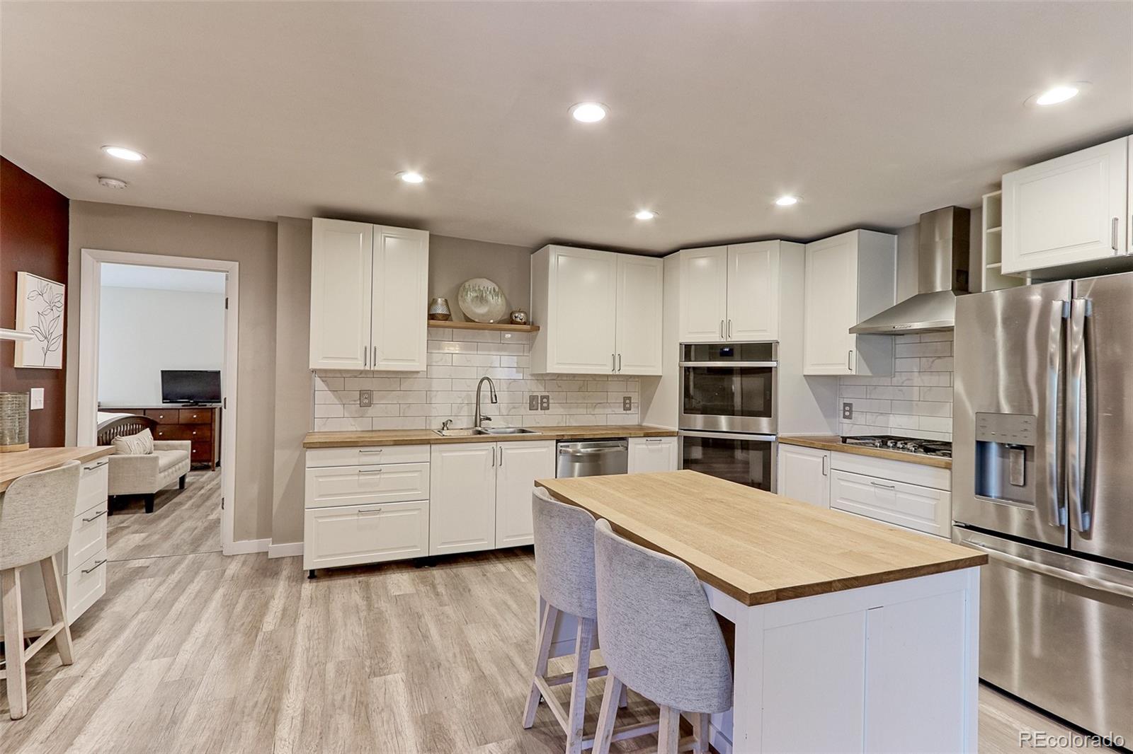 MLS Image #8 for 1536 s meade street,denver, Colorado