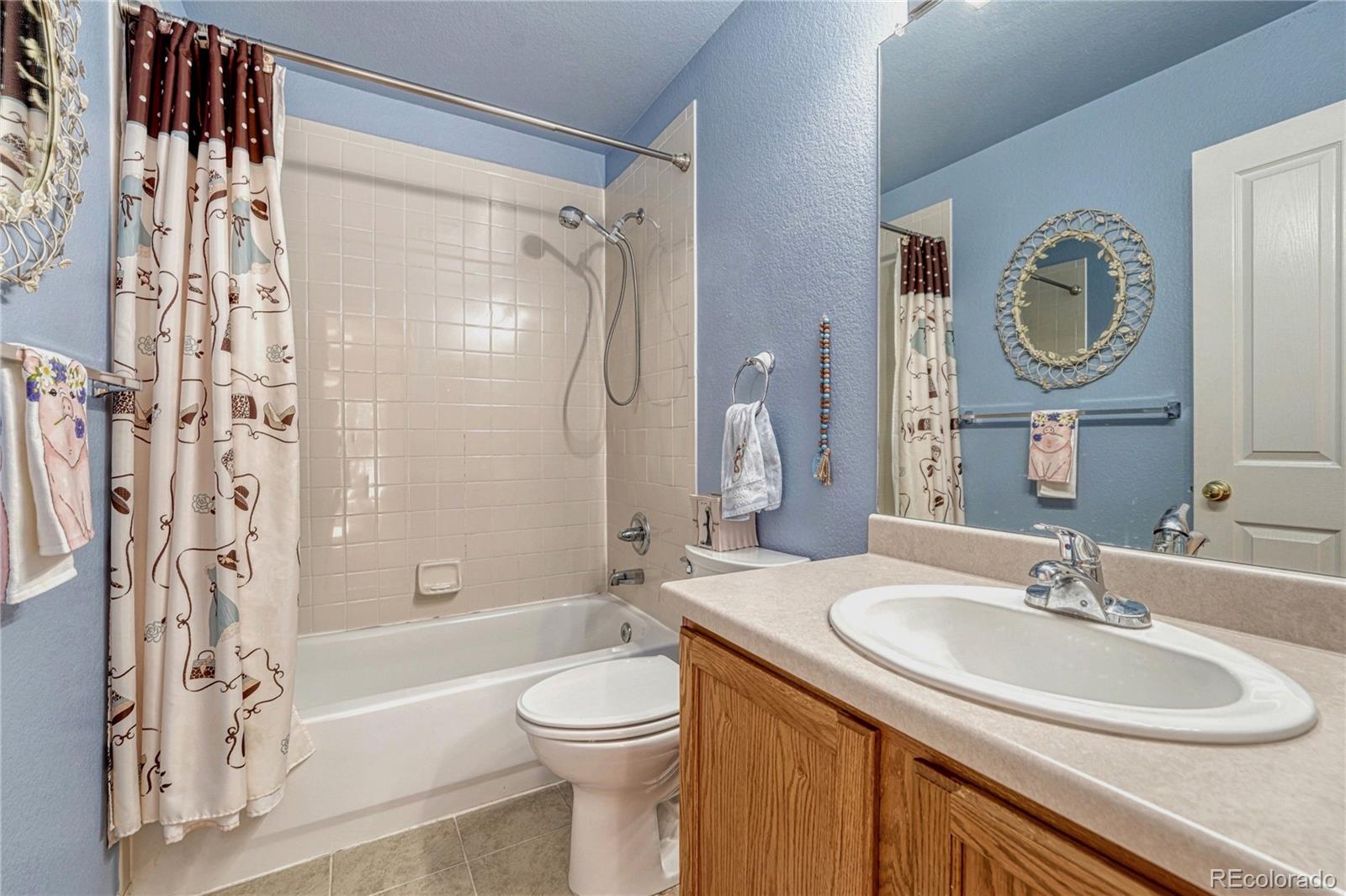MLS Image #18 for 3090 s yampa way,aurora, Colorado