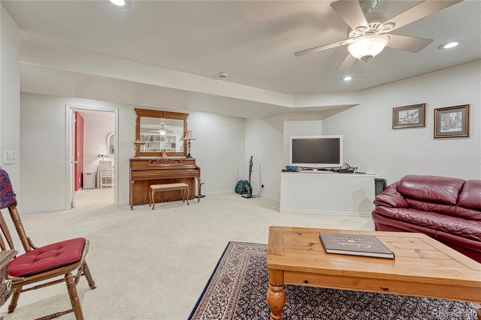 MLS Image #28 for 3090 s yampa way,aurora, Colorado