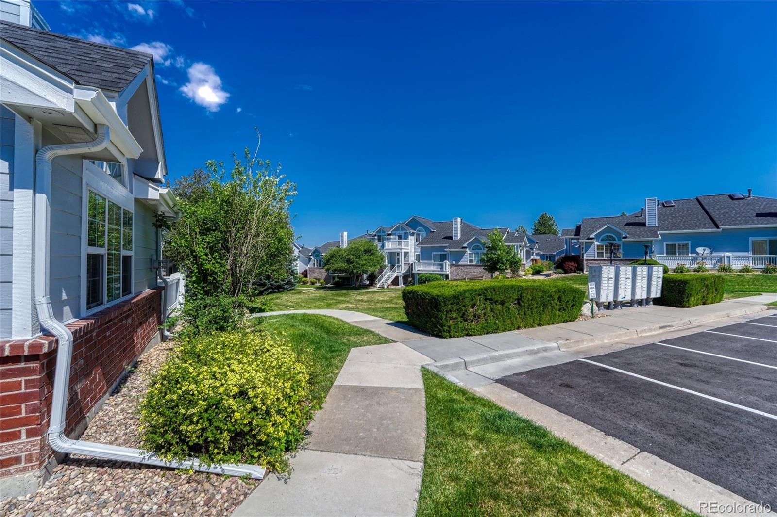 MLS Image #42 for 3090 s yampa way,aurora, Colorado