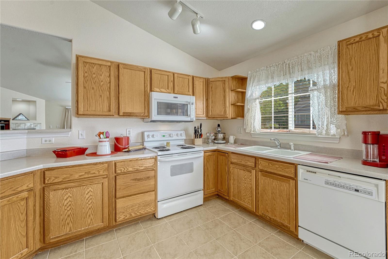 MLS Image #8 for 3090 s yampa way,aurora, Colorado