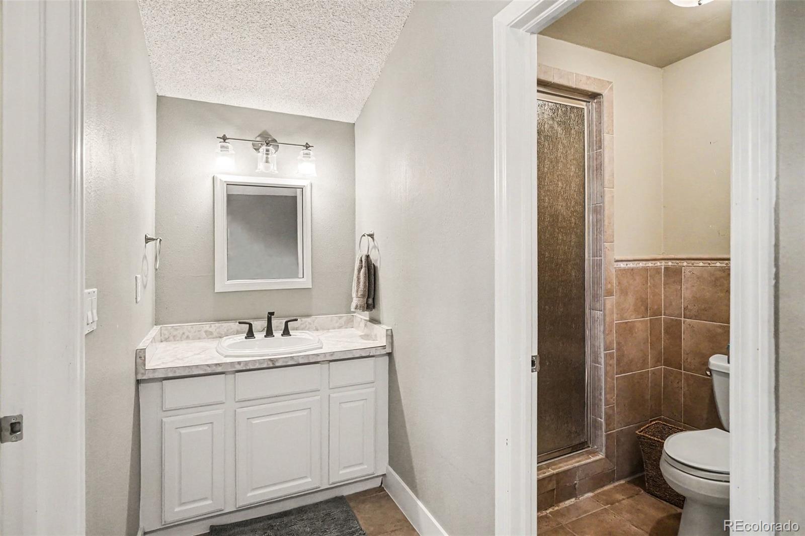 MLS Image #11 for 15932 e lehigh circle,aurora, Colorado