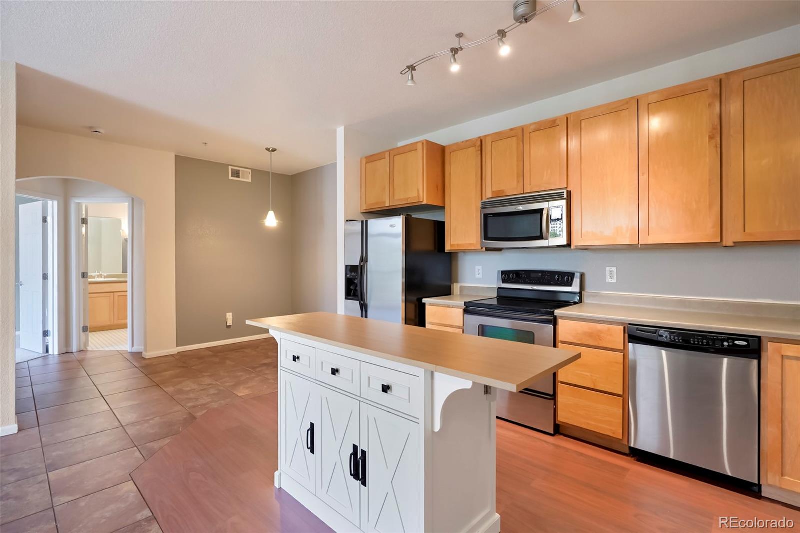 MLS Image #8 for 3852 s dallas street,aurora, Colorado
