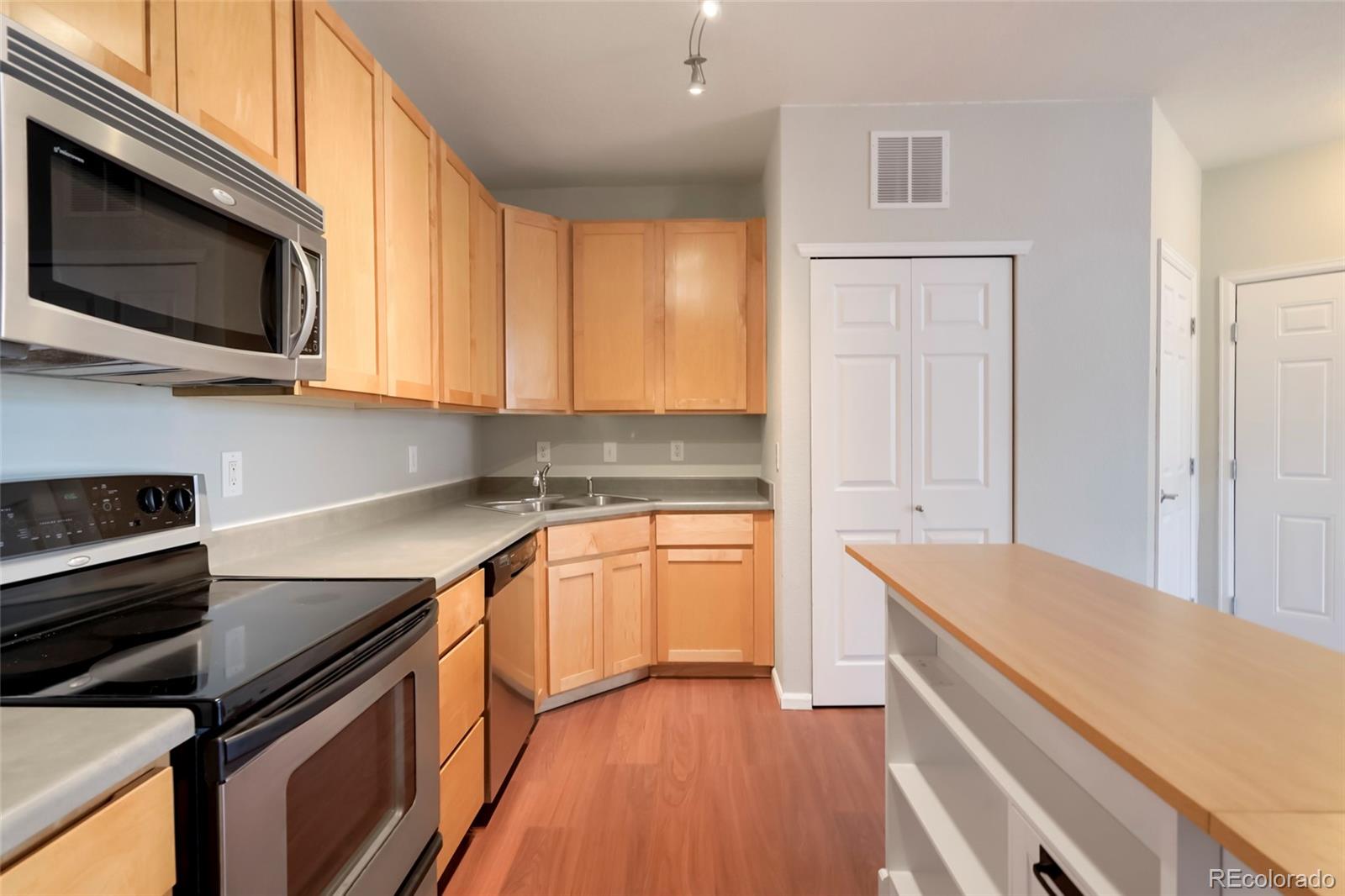 MLS Image #9 for 3852 s dallas street,aurora, Colorado