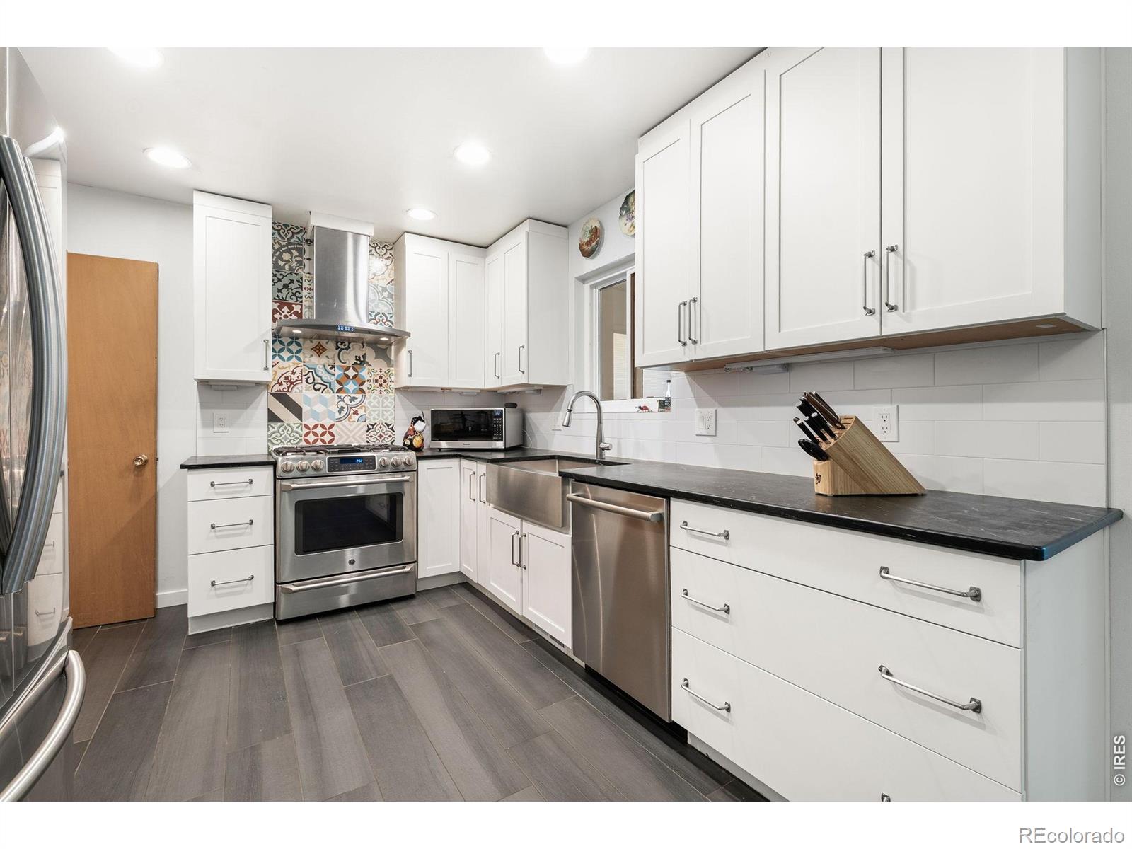 MLS Image #11 for 1616  smith place,fort collins, Colorado