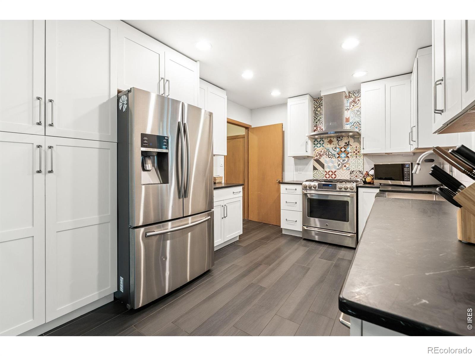 MLS Image #12 for 1616  smith place,fort collins, Colorado