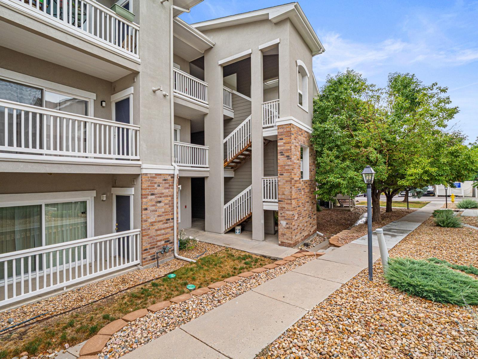MLS Image #2 for 1821 s dunkirk street,aurora, Colorado
