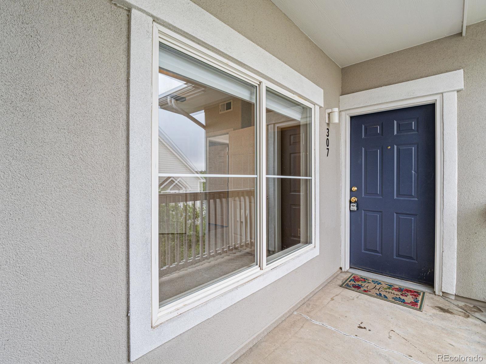 MLS Image #3 for 1821 s dunkirk street,aurora, Colorado