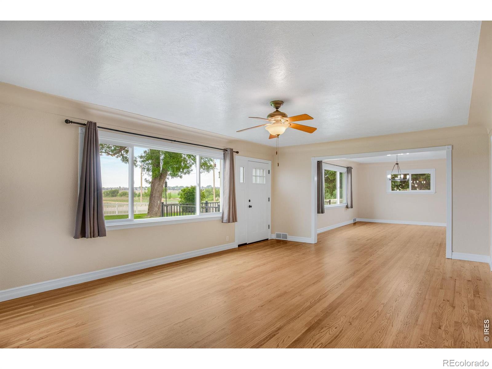 MLS Image #11 for 21769  weld county road 15 road,johnstown, Colorado