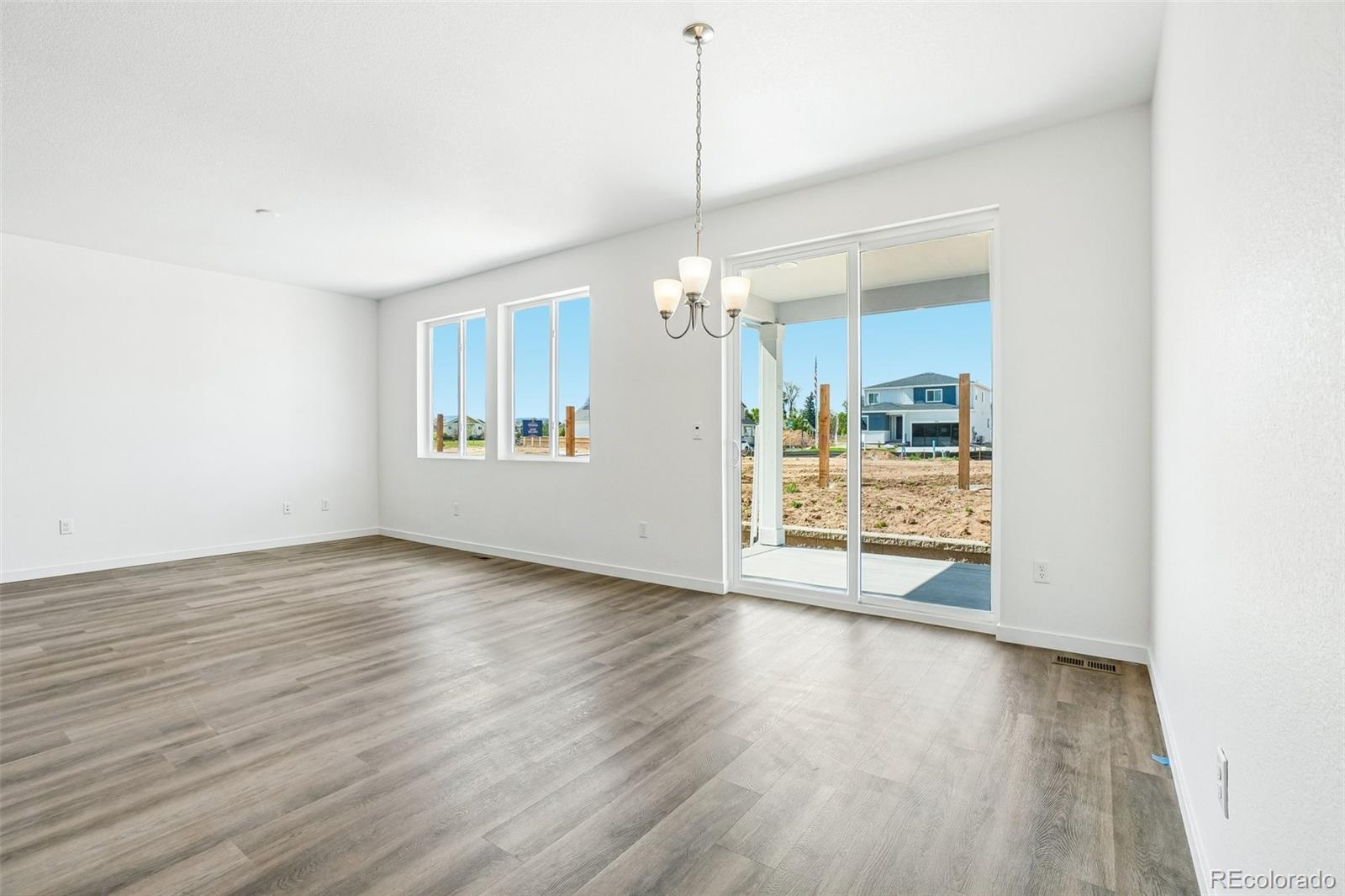 MLS Image #5 for 1466  boyle street,windsor, Colorado