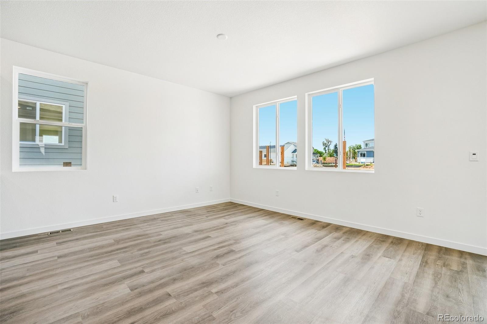 MLS Image #7 for 1466  boyle street,windsor, Colorado
