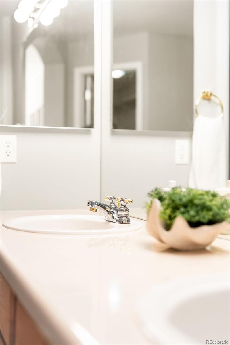 MLS Image #14 for 9663  brentwood way,broomfield, Colorado