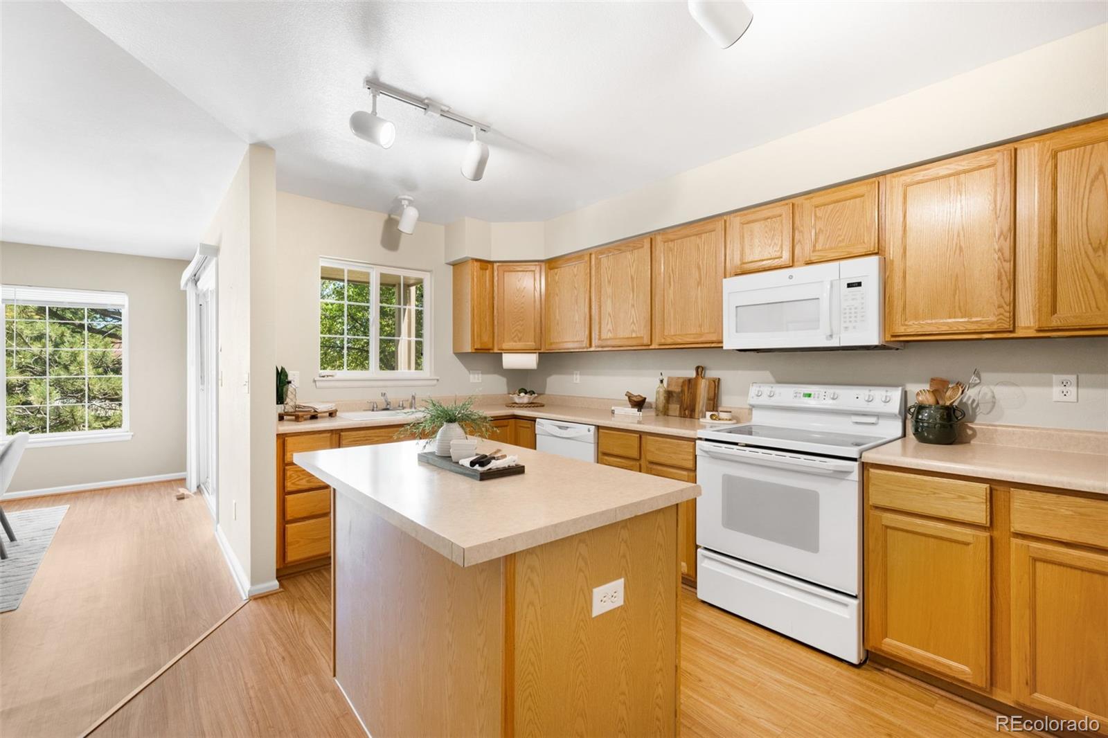 MLS Image #22 for 9663  brentwood way,broomfield, Colorado