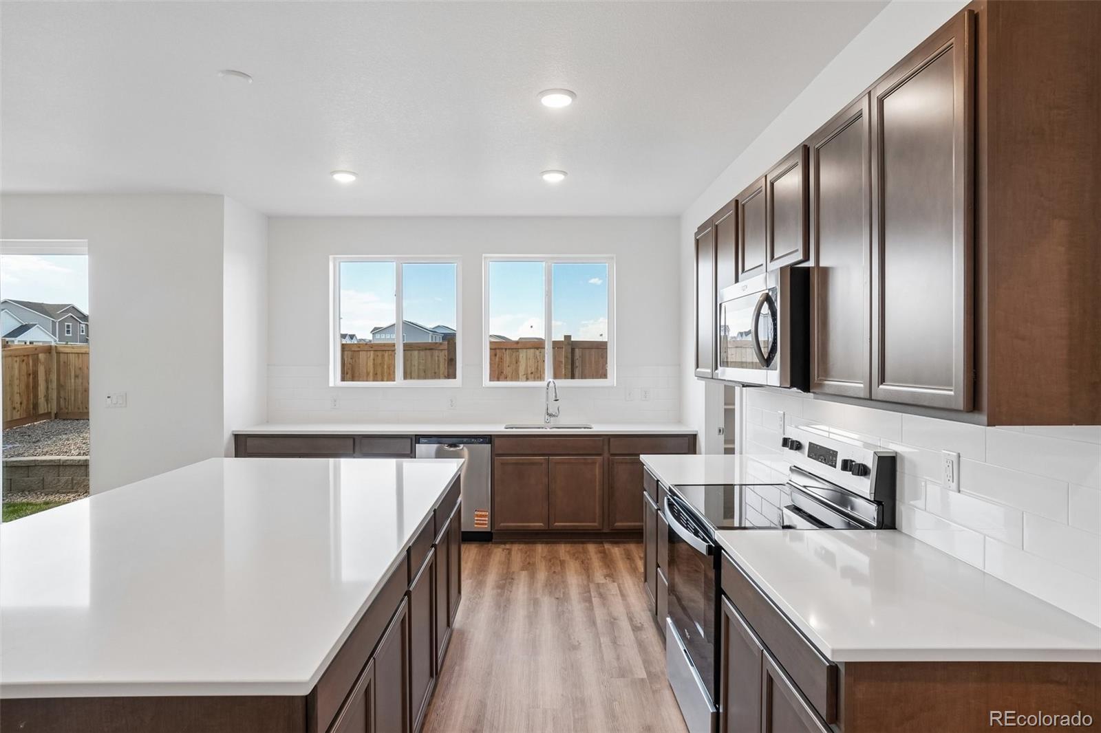 MLS Image #10 for 1436  boyle street,windsor, Colorado