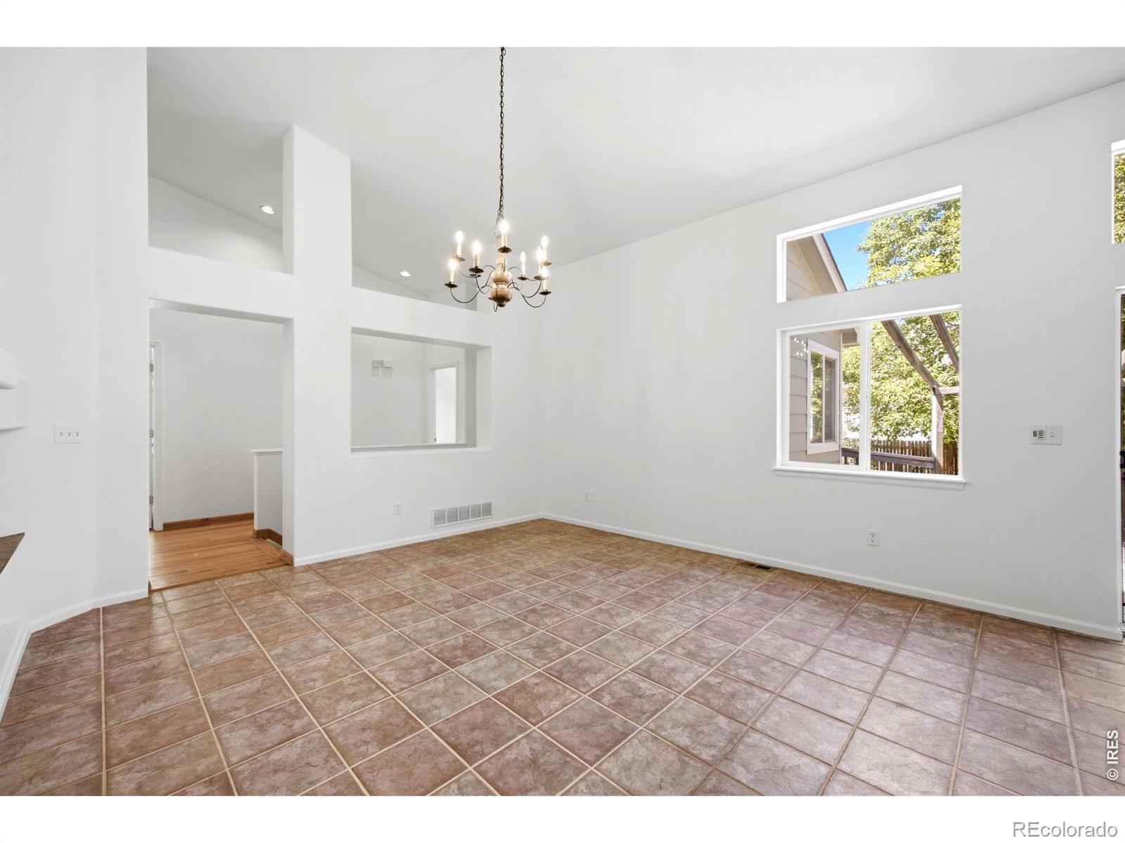 MLS Image #5 for 726  nelson park drive,longmont, Colorado