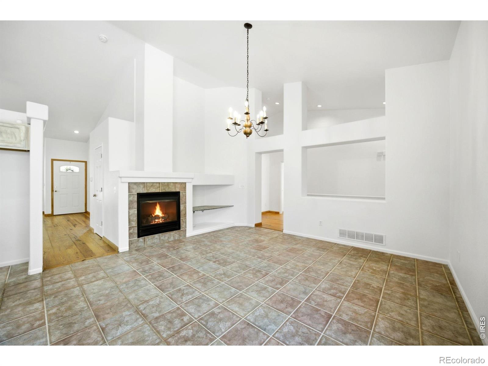 MLS Image #6 for 726  nelson park drive,longmont, Colorado
