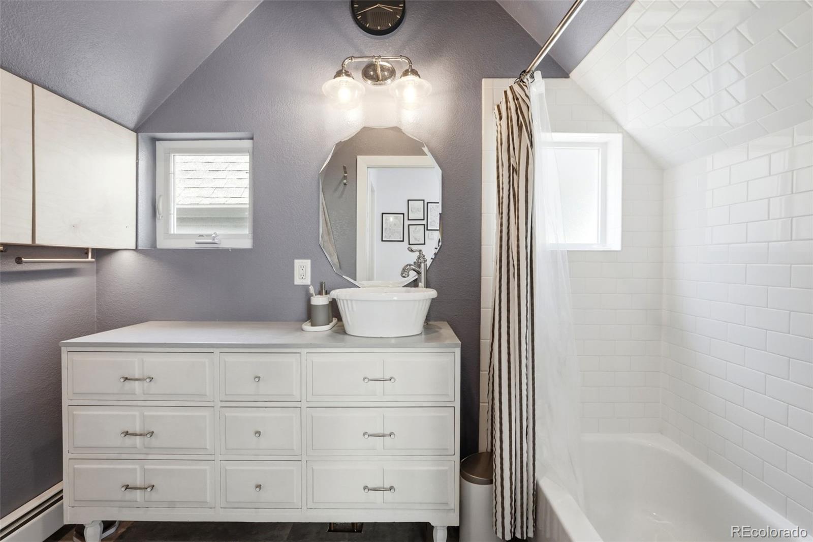 MLS Image #10 for 814  fox street,denver, Colorado