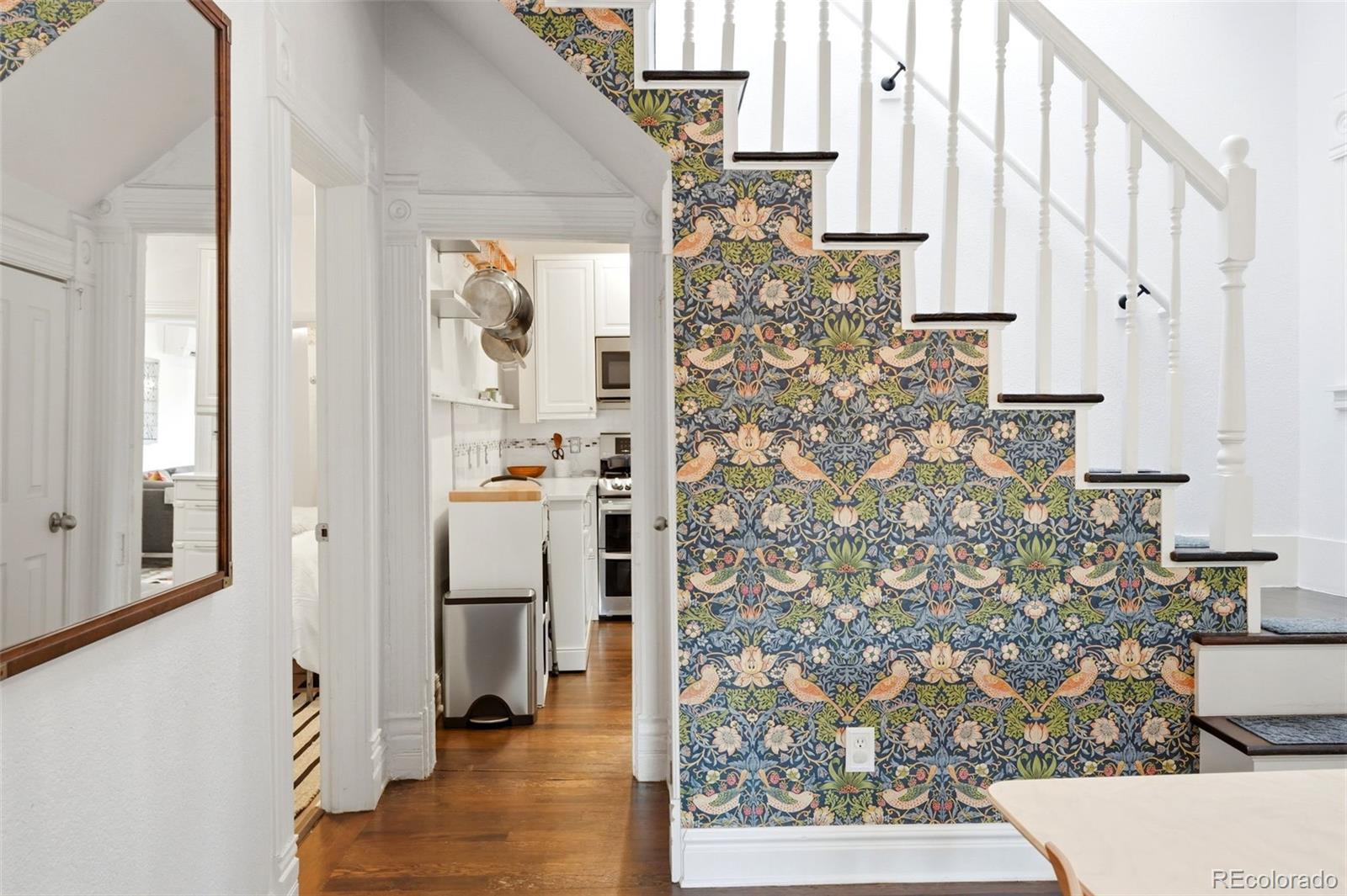 MLS Image #23 for 814  fox street,denver, Colorado
