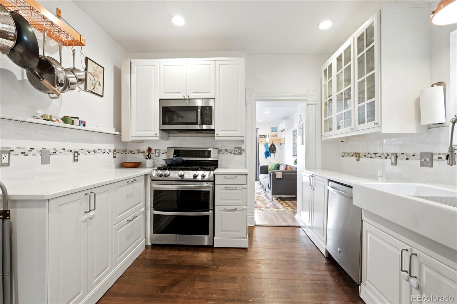 MLS Image #24 for 814  fox street,denver, Colorado