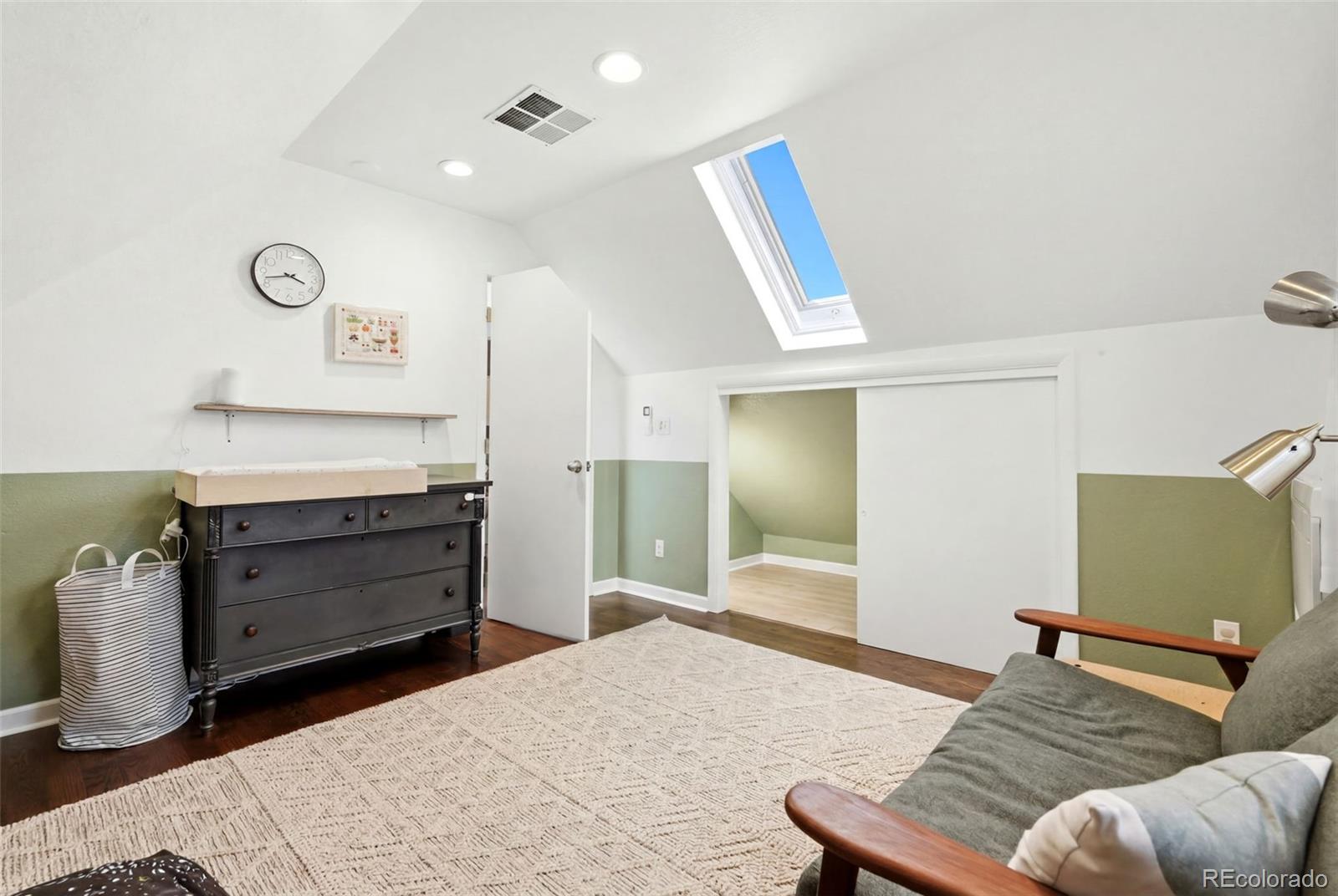 MLS Image #39 for 814  fox street,denver, Colorado