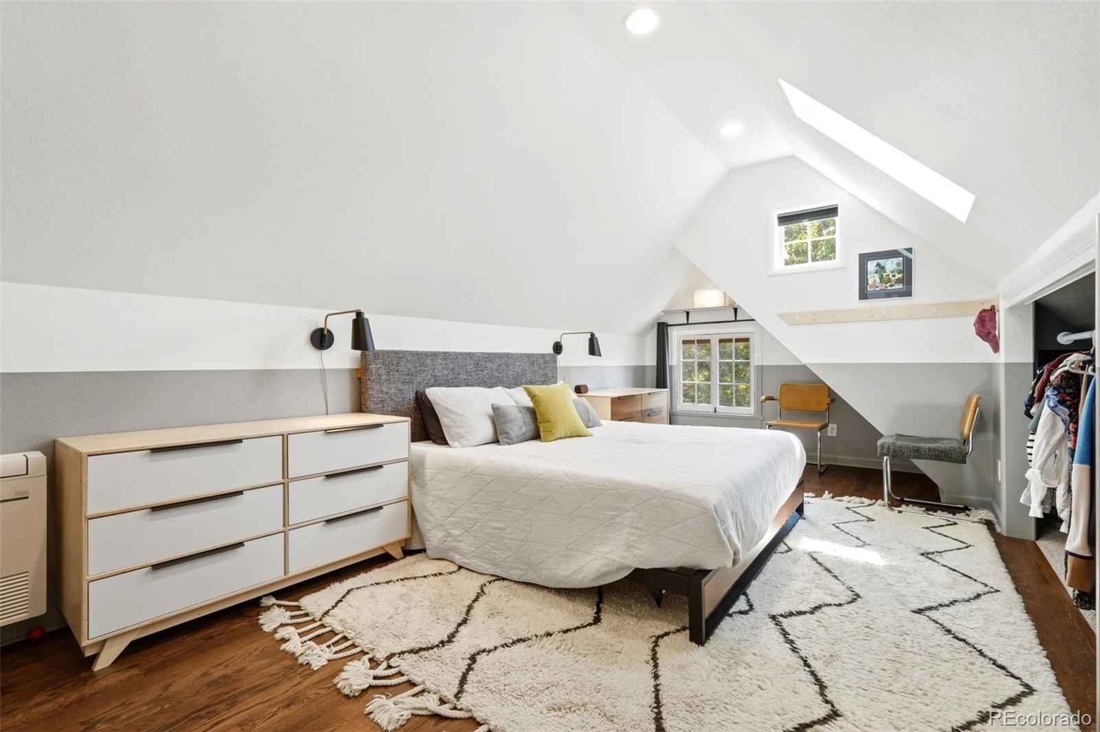 MLS Image #9 for 814  fox street,denver, Colorado
