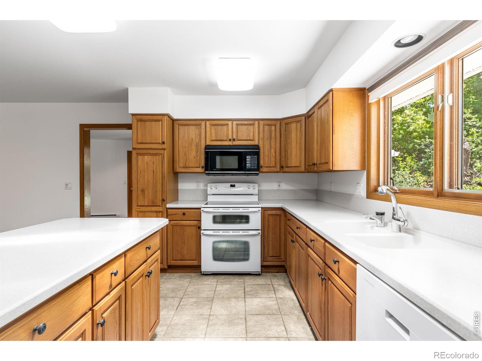 MLS Image #12 for 1591  marshall road,boulder, Colorado