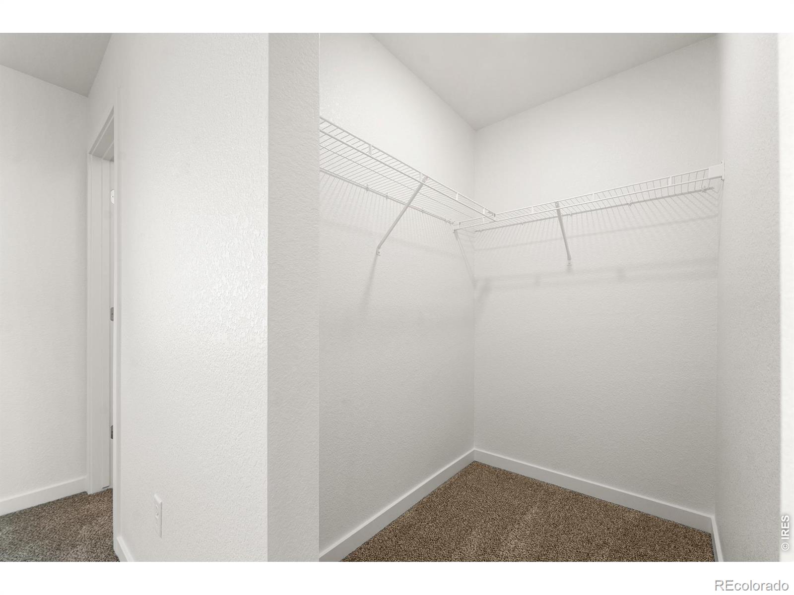 MLS Image #14 for 3917  green court,evans, Colorado