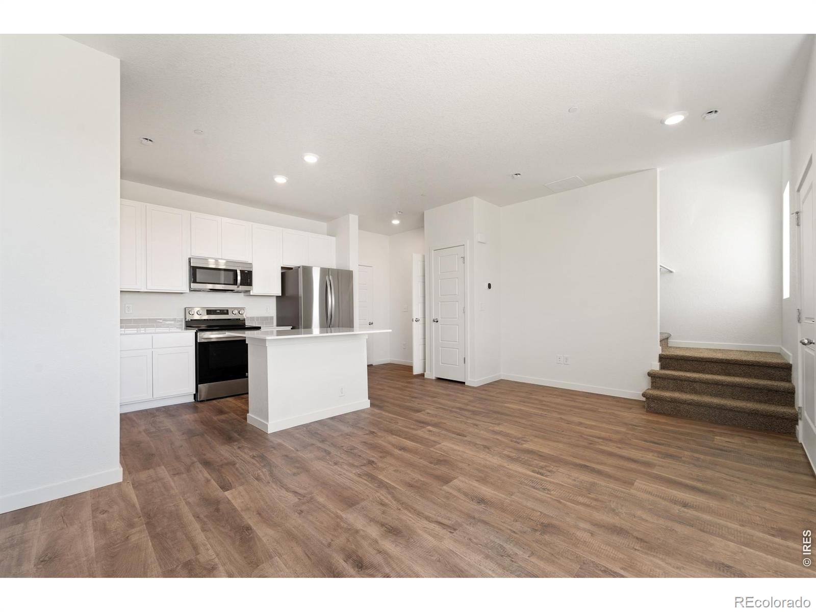 MLS Image #2 for 3917  green court,evans, Colorado