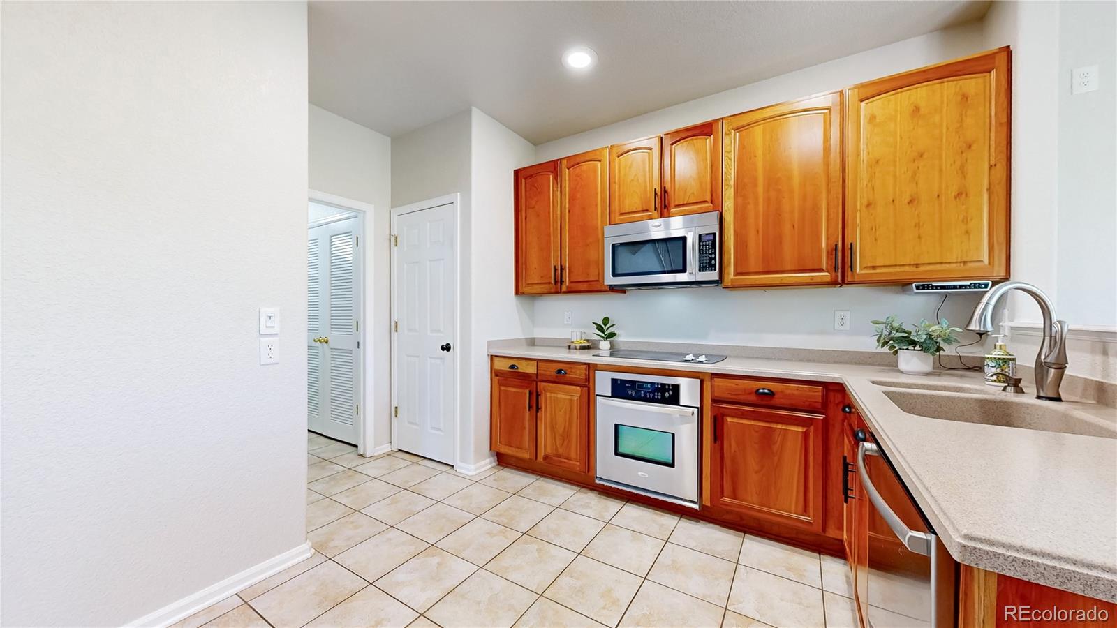 MLS Image #9 for 13816  legend trail,broomfield, Colorado