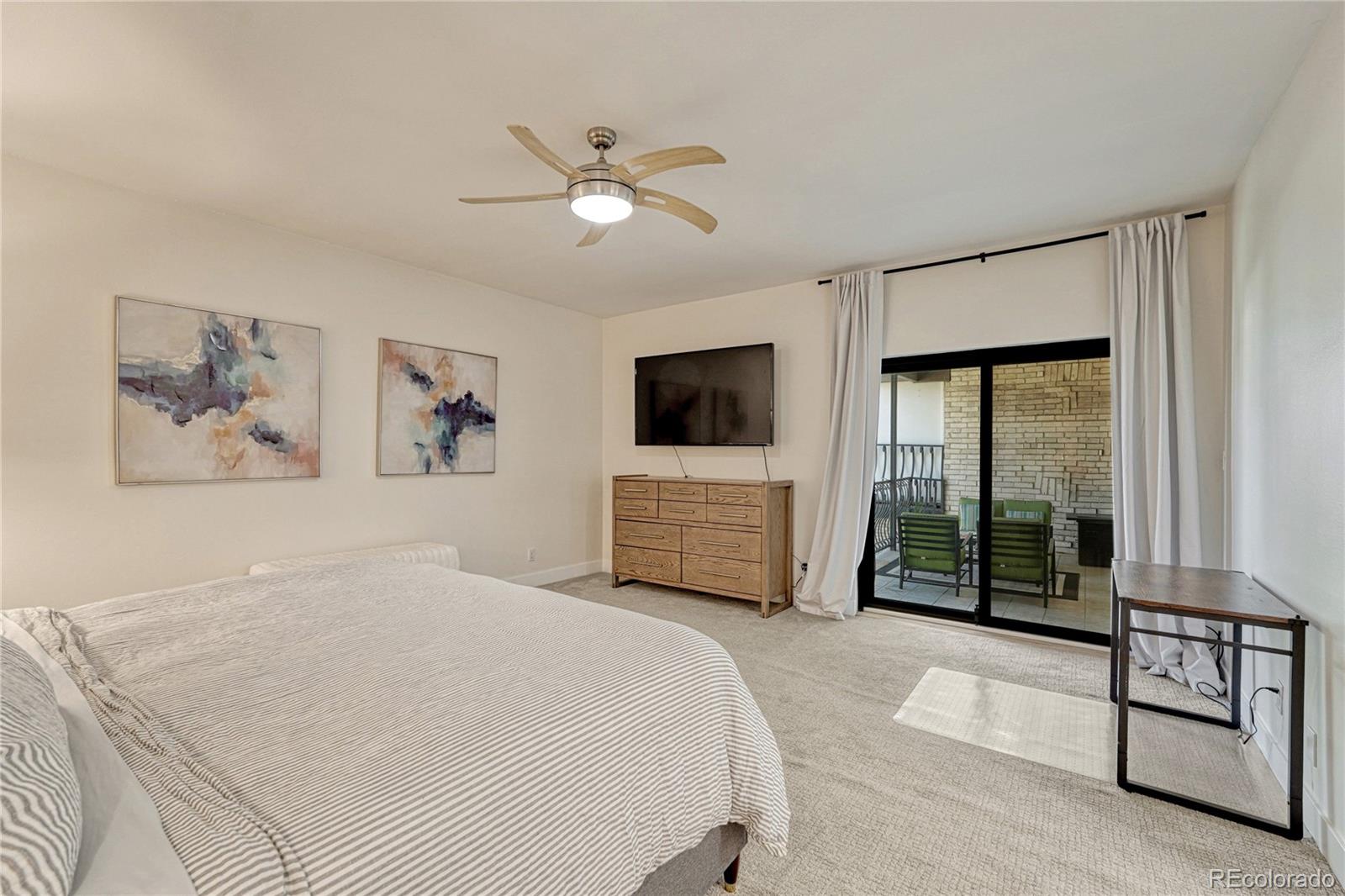 MLS Image #17 for 4250 s olive street,denver, Colorado