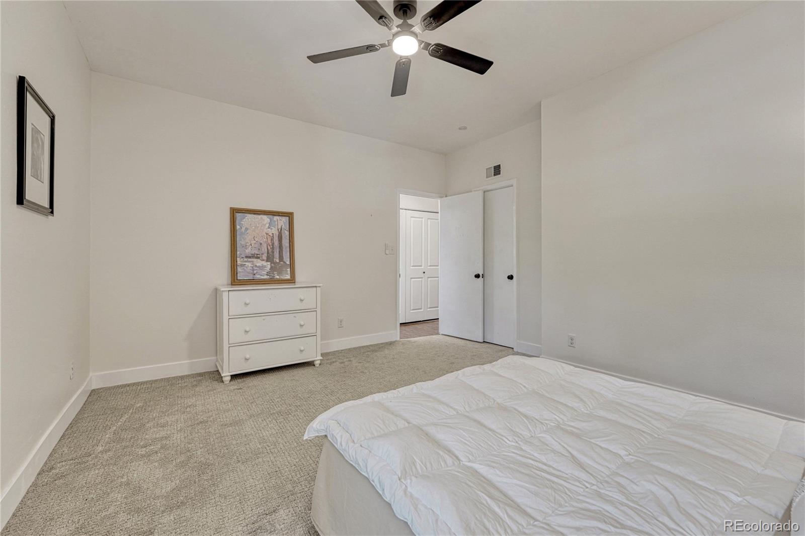MLS Image #22 for 4250 s olive street,denver, Colorado