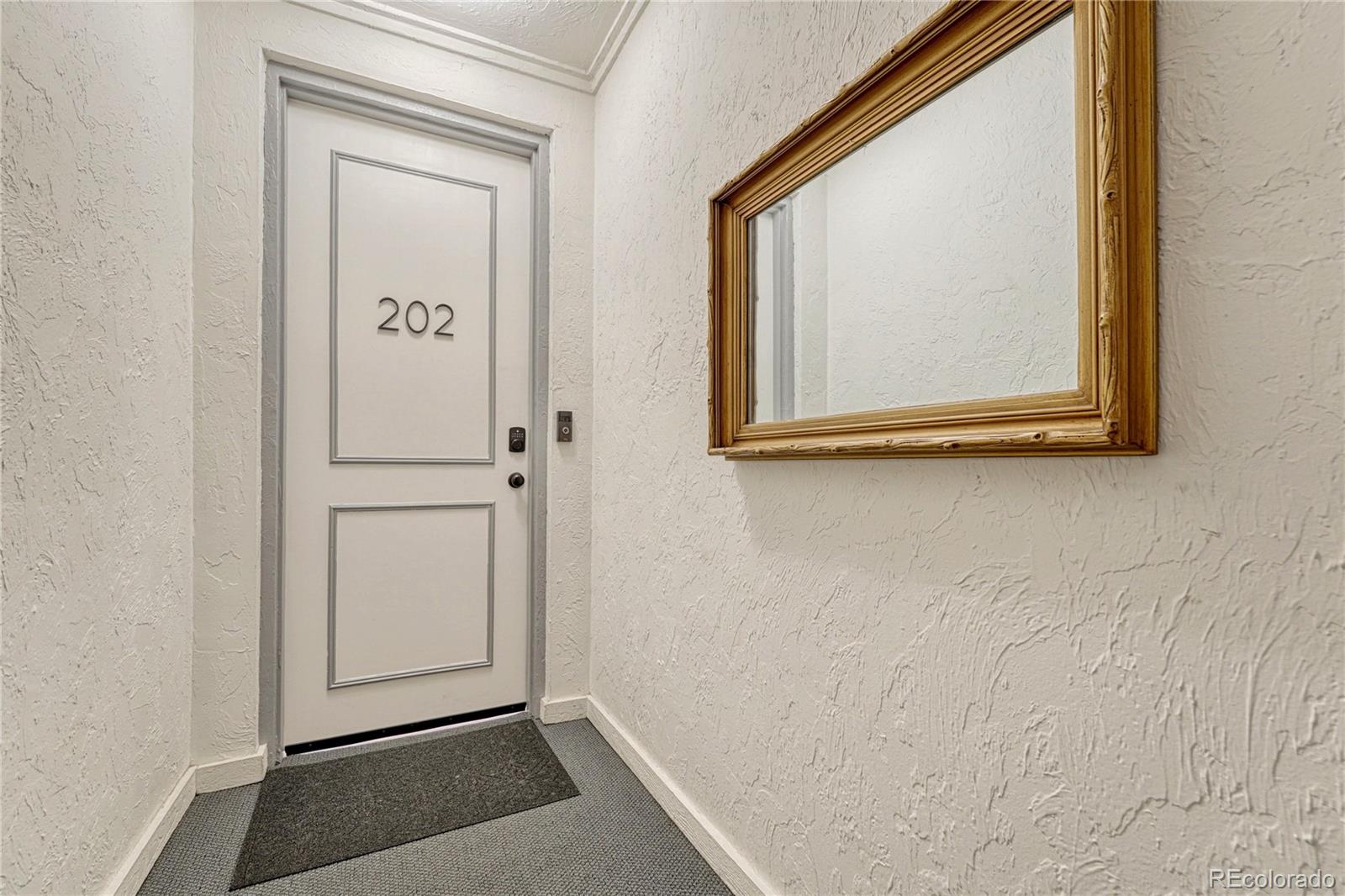MLS Image #3 for 4250 s olive street,denver, Colorado