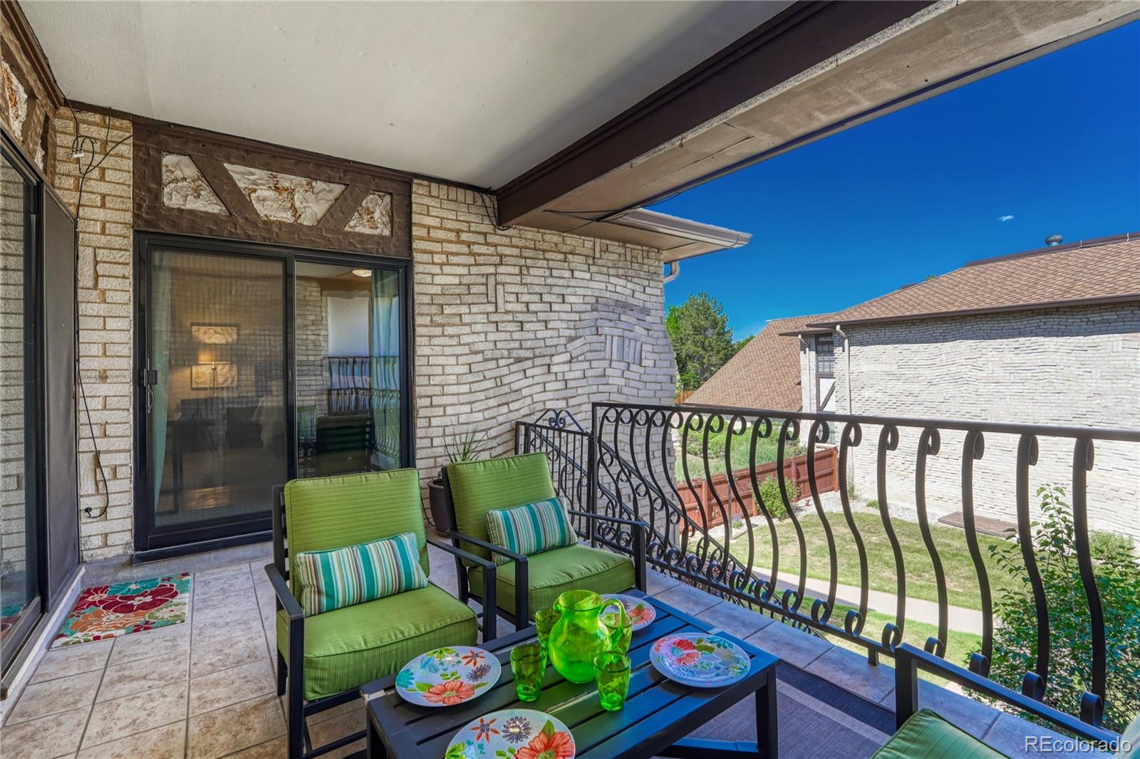 MLS Image #31 for 4250 s olive street,denver, Colorado